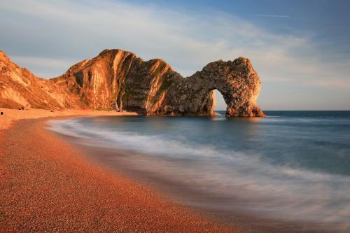 鲁尔山视频在线视频,探秘德国工业心脏地带的壮丽风光