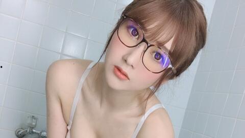 在线视频观看大槻响,在线视频中的魅力演绎与粉丝互动